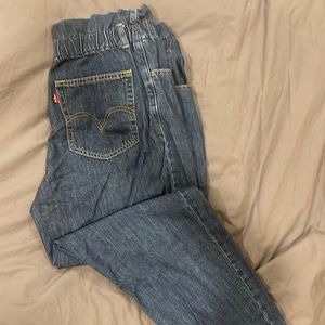 Levi’s High-waisted 90’s Paperbag Jeans
